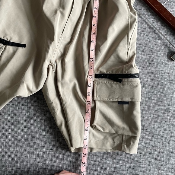 carhartt wip shorts - Picture 7 of 7